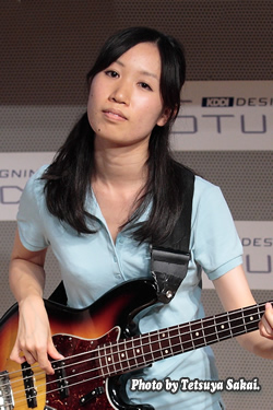 おつかれーず:塩澤由希子(サポートメンバー) おつかれーず:塩澤由希子(サポートメンバー)